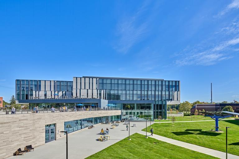 Exterior view of the 学习共享 showing the Koegel Plaza.